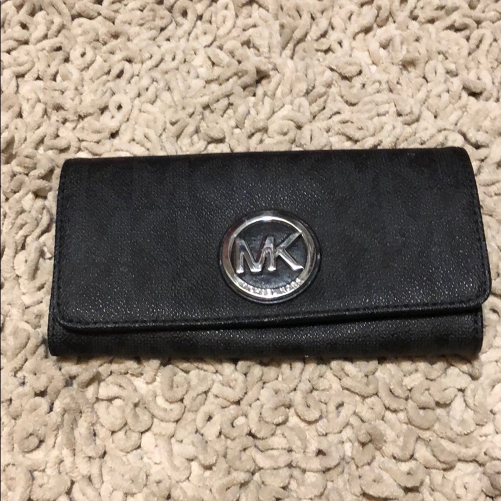 Michael Kors black wallet